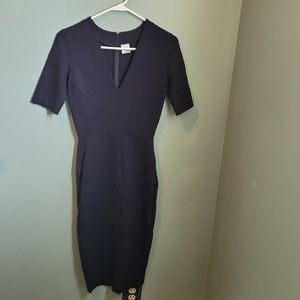 IRIS & INK Women's Black Bodycon fitted Dress size 6 Small